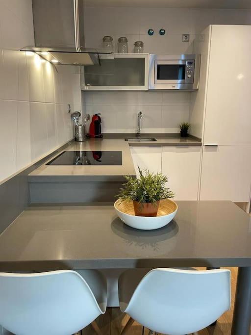 Bonito Apartamento Cerca Del Centro - Trinidad Malaga Luaran gambar