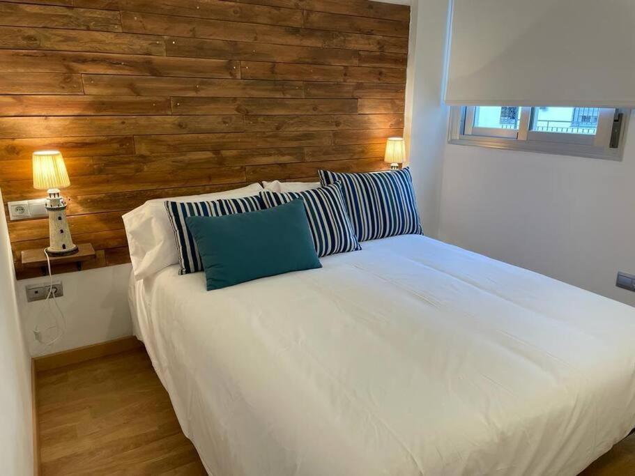 Bonito Apartamento Cerca Del Centro - Trinidad Malaga Luaran gambar